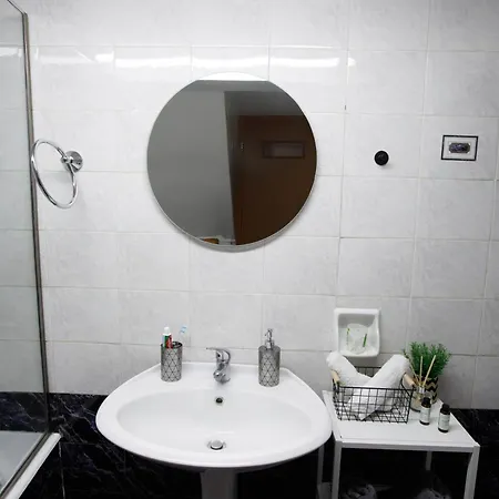 The View House * Gjirokastër