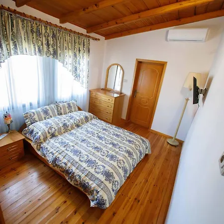 The View House فيلة Gjirokastër