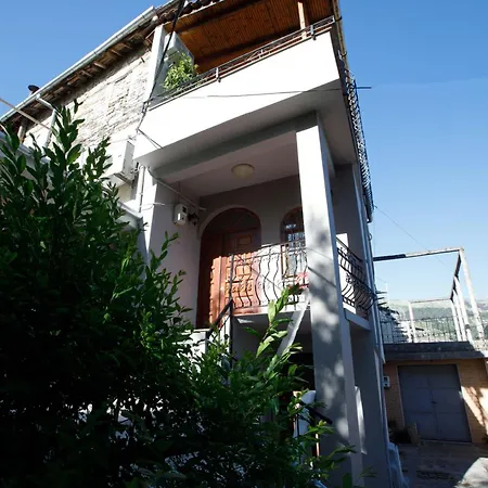 The View House Gjirokastër