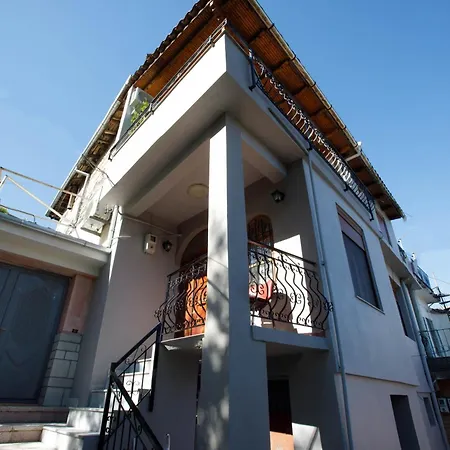 The View House * Gjirokastra